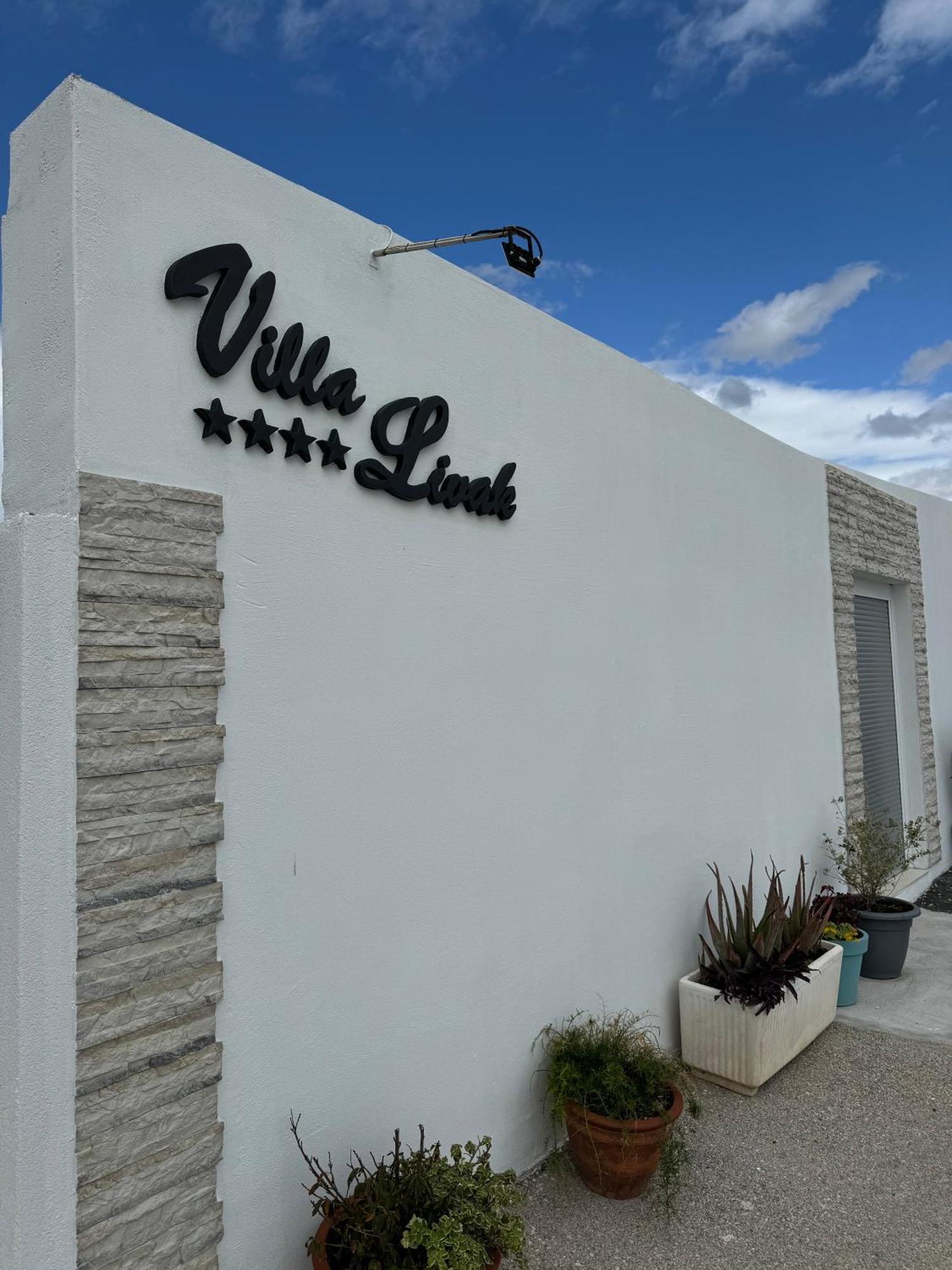 Beach House Oasis Villa Livak Kaštela Buitenkant foto
